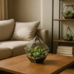 Inspirações com terrários fechados geométricos em vidro e metal